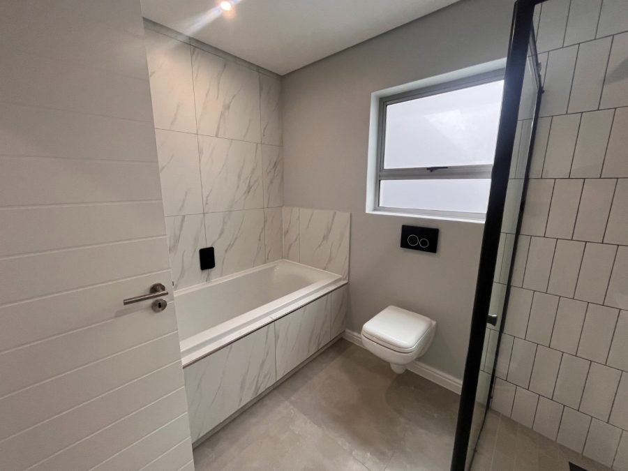 3 Bedroom Property for Sale in Sandown Western Cape